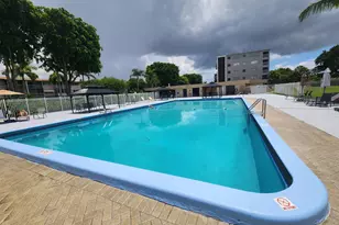 4900 Washington St, Hollywood, FL 33021 - Photo 39