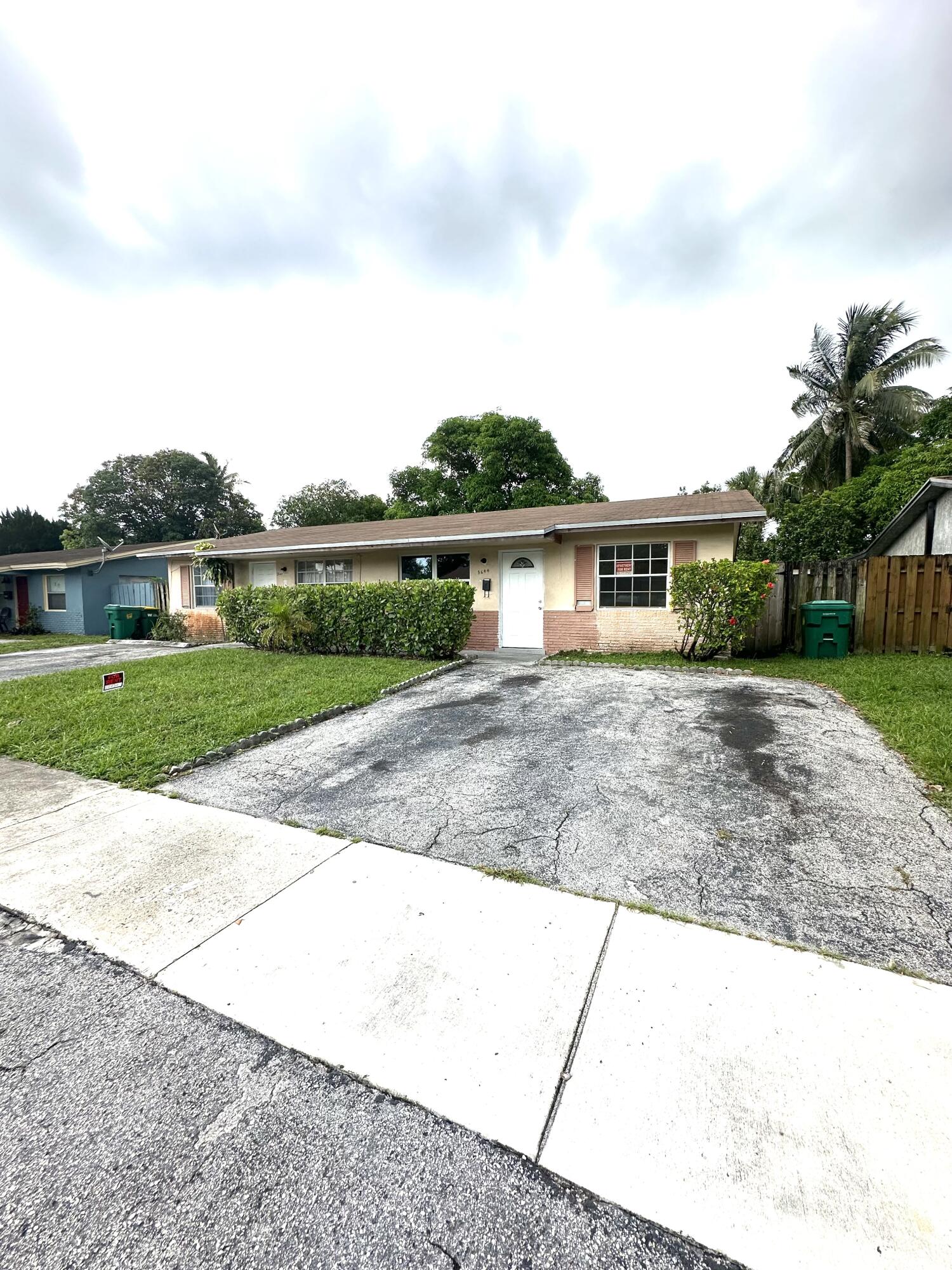 5644 NW 14th Ct - 5644 NW 14th Ct, Lauderhill, FL 33313 Luxury Property | Jose Angel Pina