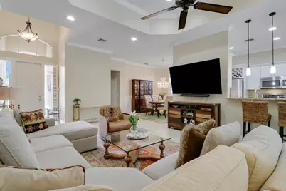 7664 Greenbrier Circle, Port Saint Lucie, FL 34986 - Photo 9