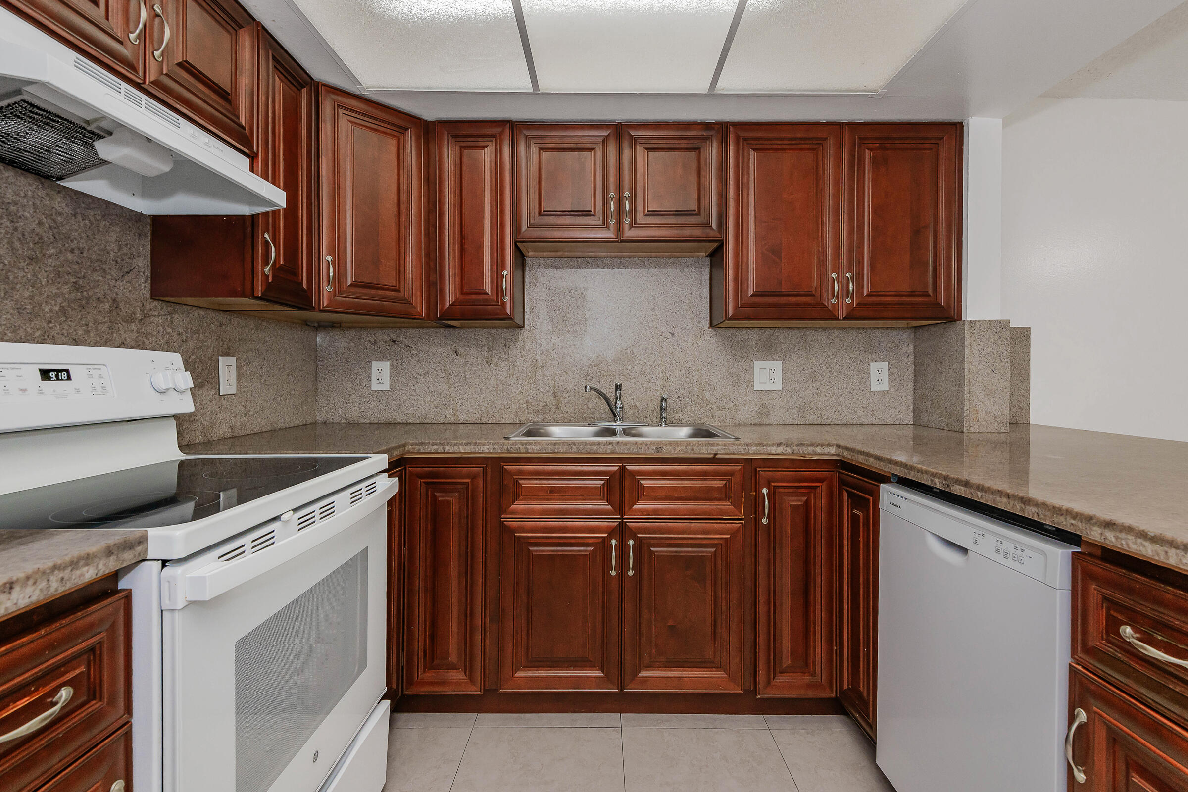 8830 W Sample Rd #3 - 8830 W Sample Rd #3, Coral Springs, FL 33065 Luxury Property | Jose Angel Pina