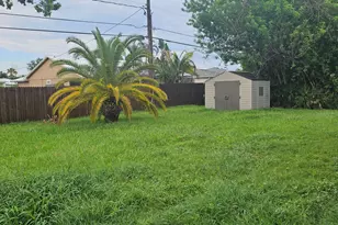 1073 SW Canary Terrace, Port Saint Lucie, FL 34953 - Photo 9