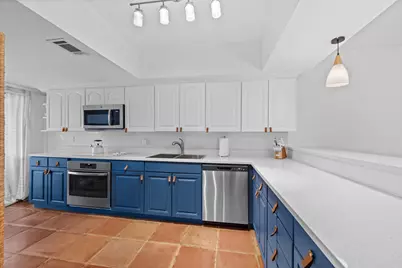 13329 Polo Club Road #204, Wellington, FL 33414 - Photo 7