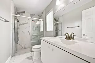 1590 Orion Ln, Weston, FL 33327 - Photo 13