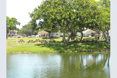 417 Windsor R, West Palm Beach, FL 33417 - Photo 33