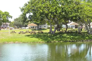 417 Windsor R, West Palm Beach, FL 33417 - Photo 33