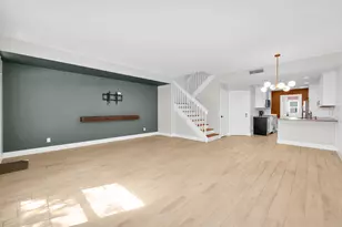 228 Murray Ct, Jupiter, FL 33458 - Photo 5
