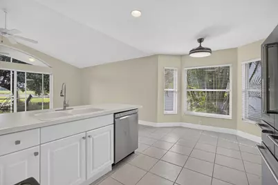 2146 Country Golf Drive, Wellington, FL 33414 - Photo 9