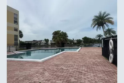 6575 W Oakland Park Boulevard #402, Lauderhill, FL 33313 - Photo 27