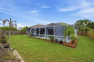 779 SW Hillsboro Cir, Port Saint Lucie, FL 34953 - Photo 27