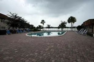 426 Lakeside Dr, Margate, FL 33063 - Photo 5