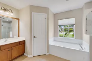 1025 Southlakes Way SW, Vero Beach, FL 32968 - Photo 17
