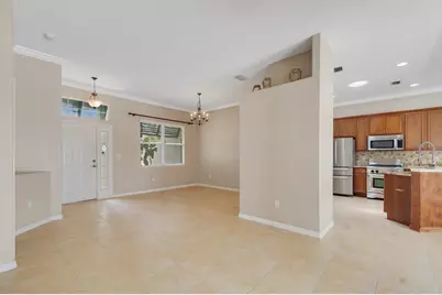 1025 Southlakes Way SW, Vero Beach, FL 32968 - Photo 5