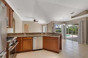 1025 Southlakes Way SW, Vero Beach, FL 32968 - Photo 13