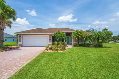 1025 Southlakes Way SW, Vero Beach, FL 32968 - Photo 1