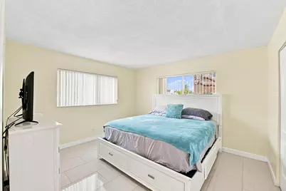 2223 NE 1st Court #101, Boynton Beach, FL 33435 - Photo 13