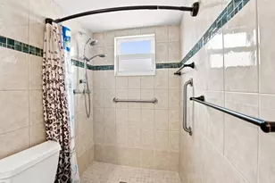 2223 NE 1st Ct, Boynton Beach, FL 33435 - Photo 17