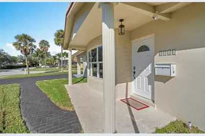 5040 NE 22nd Avenue, Lighthouse Point, FL 33064 - Photo 13