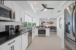 5040 NE 22nd Ave, Lighthouse Point, FL 33064 - Photo 17