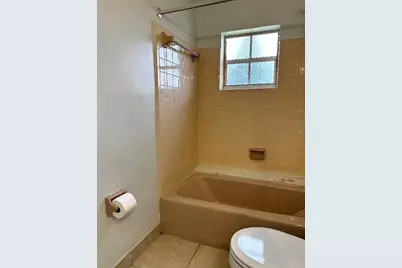 2842 NW 34th Terrace, Lauderdale Lakes, FL 33311 - Photo 7