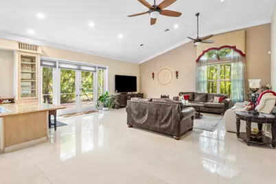 1845 Eagle Trace Boulevard, Coral Springs, FL 33071 - Photo 9