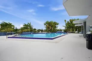 877 NE 195th St, Miami, FL 33179 - Photo 67