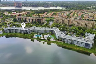 877 NE 195th St, Miami, FL 33179 - Photo 79