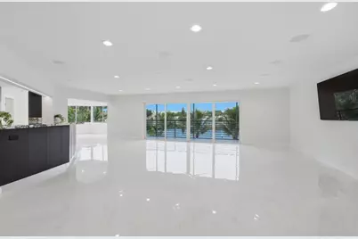 877 NE 195th Street #222, Miami, FL 33179 - Photo 3
