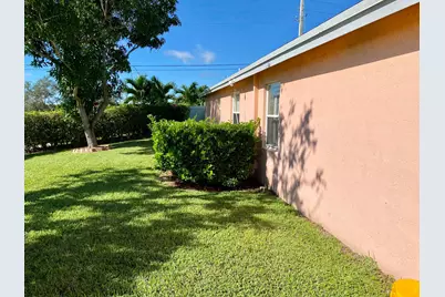 112 Sunset Boulevard, Boynton Beach, FL 33426 - Photo 13