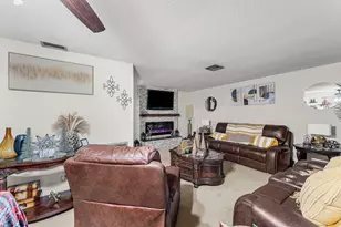 11260 NW 41st St, Coral Springs, FL 33065 - Photo 7
