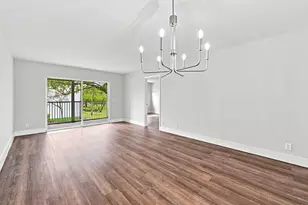 1400 SW 124th Terrace, Pembroke Pines, FL 33027 - Photo 19