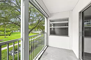 1400 SW 124th Terrace, Pembroke Pines, FL 33027 - Photo 23
