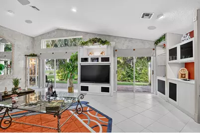 22887 Barrister Drive, Boca Raton, FL 33433 - Photo 9