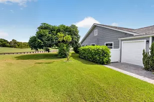 11 Holly, Boynton Beach, FL 33436 - Photo 5