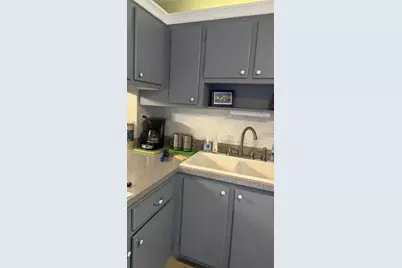 2811 S Garden Drive S #308, Palm Springs, FL 33461 - Photo 9