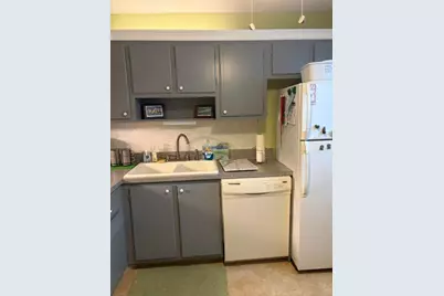 2811 S Garden Drive S #308, Palm Springs, FL 33461 - Photo 7