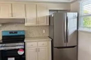 111 Royal Pk Dr, Oakland Park, FL 33309 - Photo 3