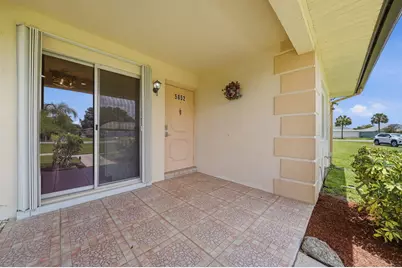 5852 Dream Court #35D, Fort Pierce, FL 34982 - Photo 3