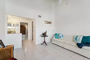 542 Bay Colony Dr N, Juno Beach, FL 33408 - Photo 23