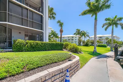 542 Bay Colony Drive N #542, Juno Beach, FL 33408 - Photo 39