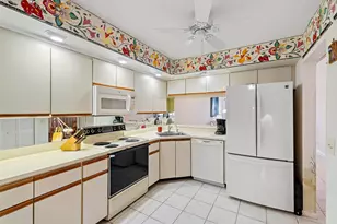 542 Bay Colony Dr N, Juno Beach, FL 33408 - Photo 49