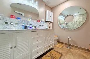 61 NW 110th Ave, Plantation, FL 33324 - Photo 17