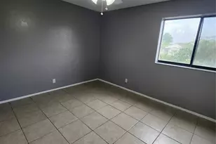 2866 S University Dr, Davie, FL 33328 - Photo 13