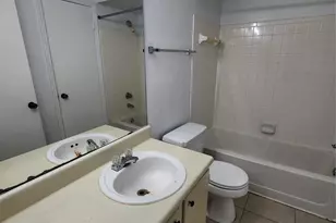 2866 S University Dr, Davie, FL 33328 - Photo 21