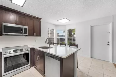 5601 Berry Blossom Way W, West Palm Beach, FL 33415 - Photo 5