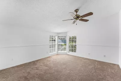 5601 Berry Blossom Way W, West Palm Beach, FL 33415 - Photo 19