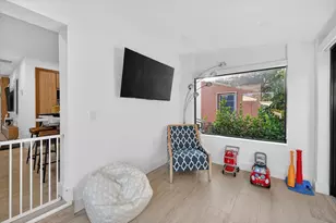 2601 SW 26th Ln, Miami, FL 33133 - Photo 23