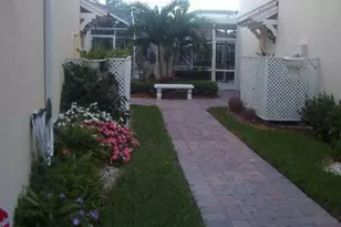 337 Salinas Dr, Palm Beach Gardens, FL 33410 - Photo 9
