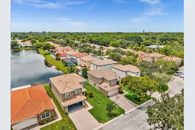 7145 Crescent Creek Place, Coconut Creek, FL 33073 - Photo 55