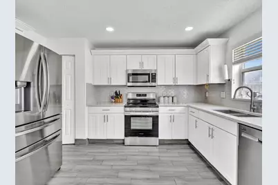 7145 Crescent Creek Place, Coconut Creek, FL 33073 - Photo 27