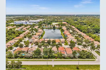 7145 Crescent Creek Place, Coconut Creek, FL 33073 - Photo 51